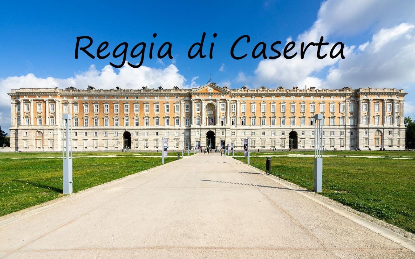 Ab House Caserta - Reggia Di Caserta E Stazione Fs A Cinque Minuti In Auto المظهر الخارجي الصورة